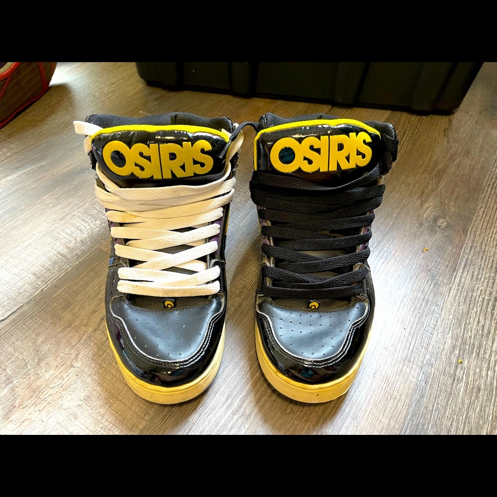 Super rare Osiris Bronx in 11.5 mens